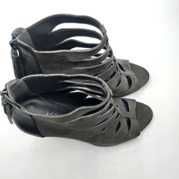 Lord & Taylor 424 Fifth Women 9.5 Gray Suede Peep Toe Leather Zipper Tassel Sexy - Picture 2 of 6